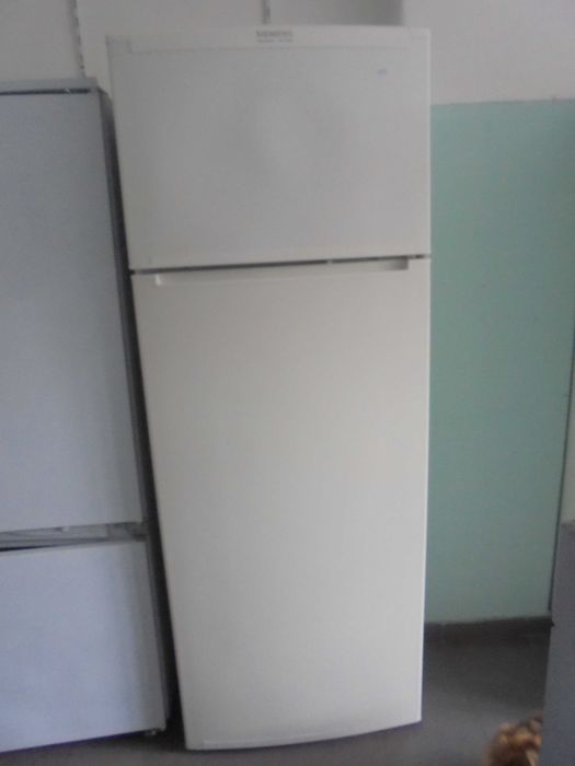 Frigorifico - SIEMENS / Bom estado / Com garantia