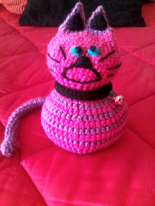GATOS - BONECOS Amigos do Ambiente, de crochet feitos à mão