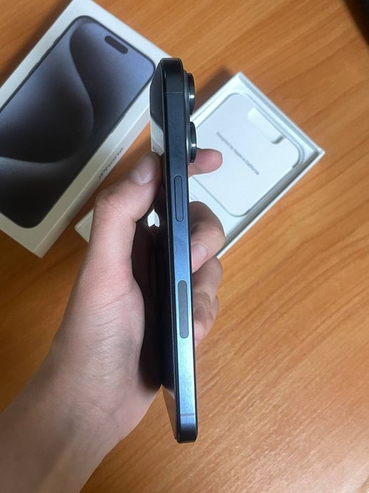 продам iPhone 15 pro max
