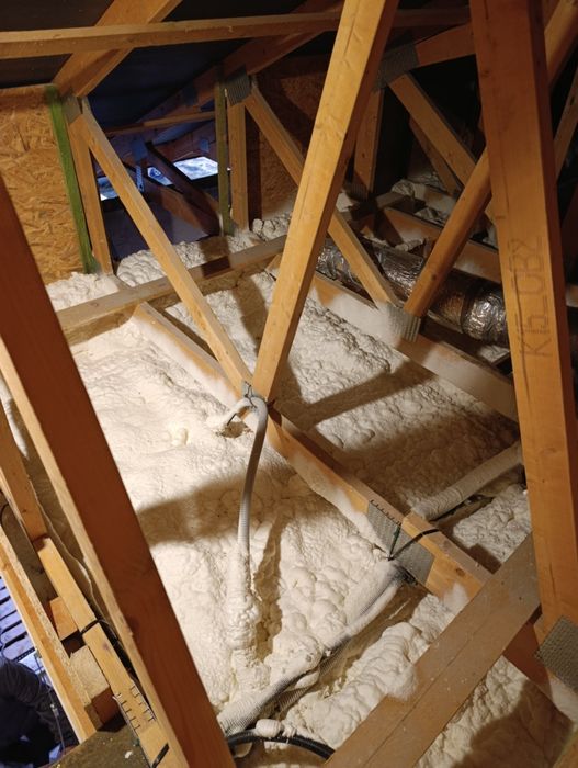 Ocieplenie Pianą PUR & Celulozą