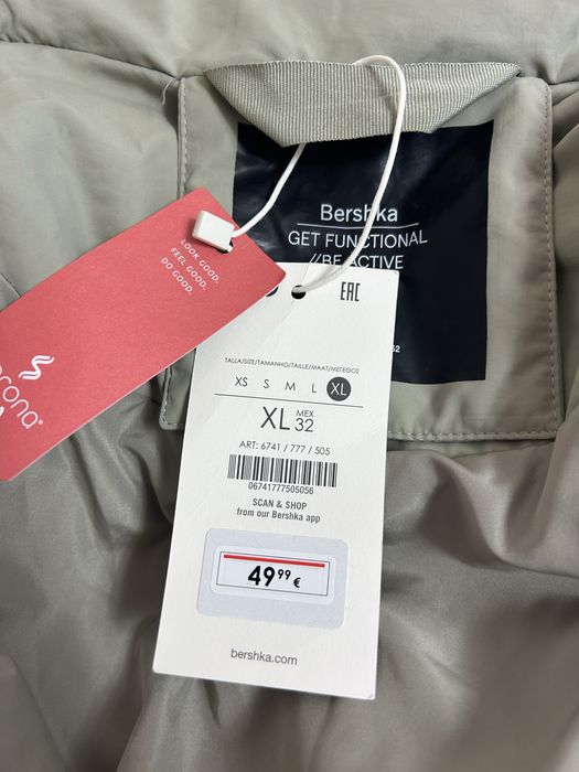 Новий пуховик bershka