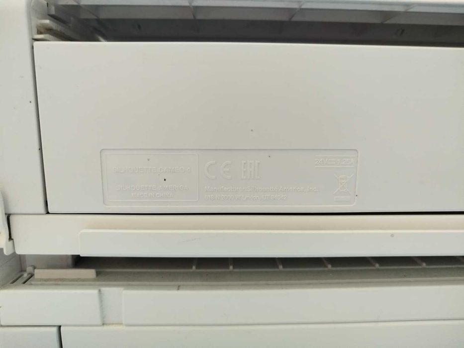 Máquina Silhouette Cameo 4