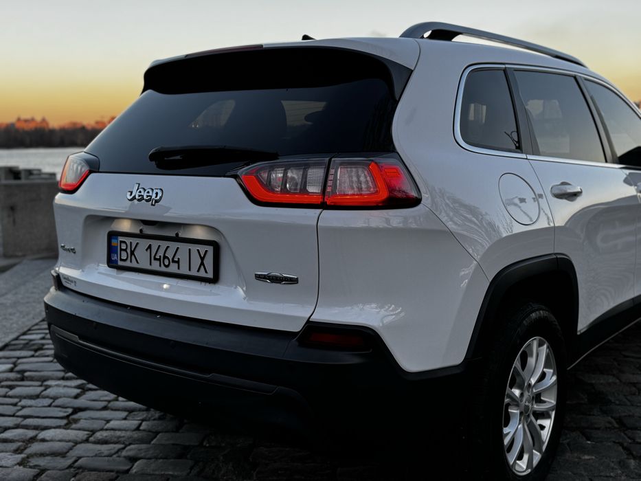 Jeep Cherokee 2.4 4WD