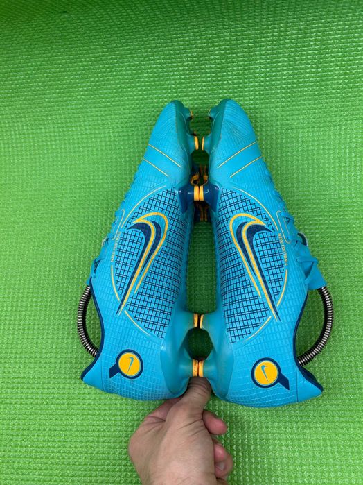 Бутси 42 р. Nike Mercurial Vapor 14 Academy MG
