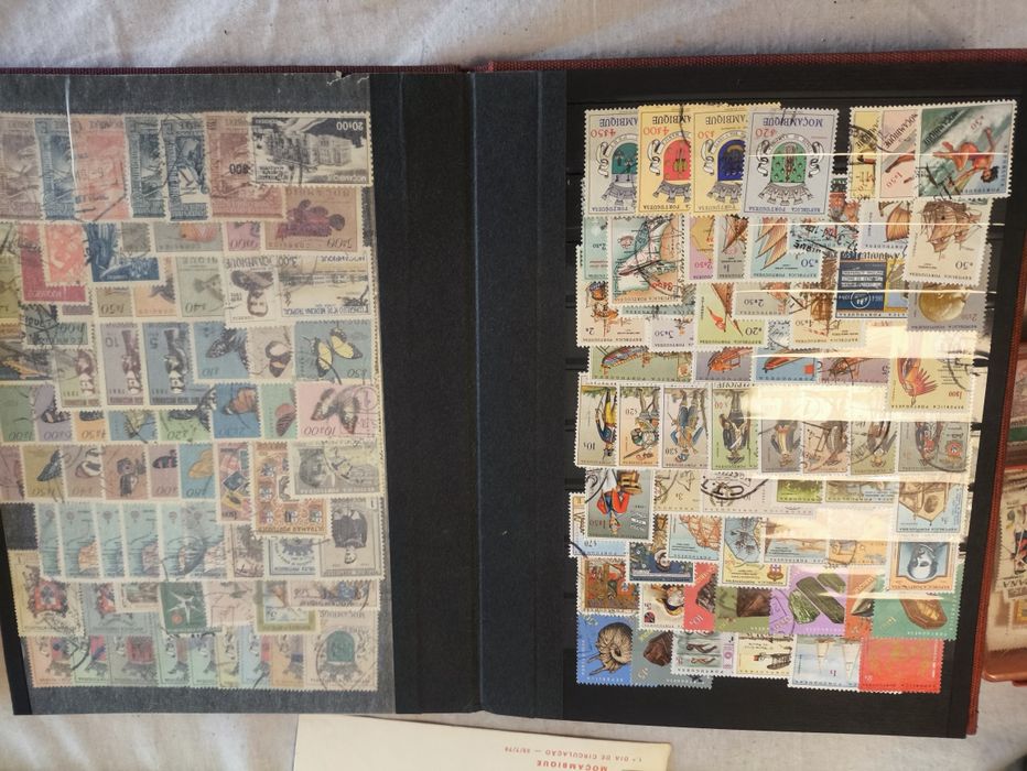 Selos de coleção nacional e estrangeiros