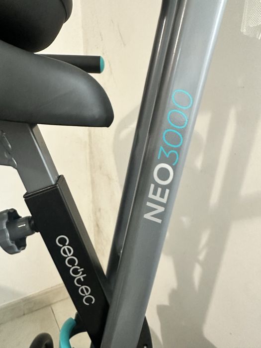 Bicicleta ergométrica Cecotec NEO 3000