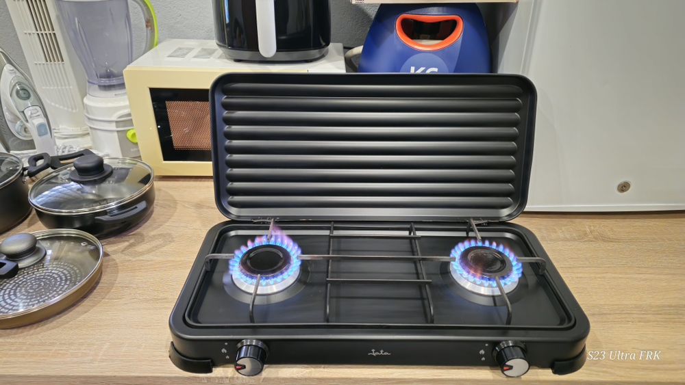 Electronics and Kitchen440810043479828484