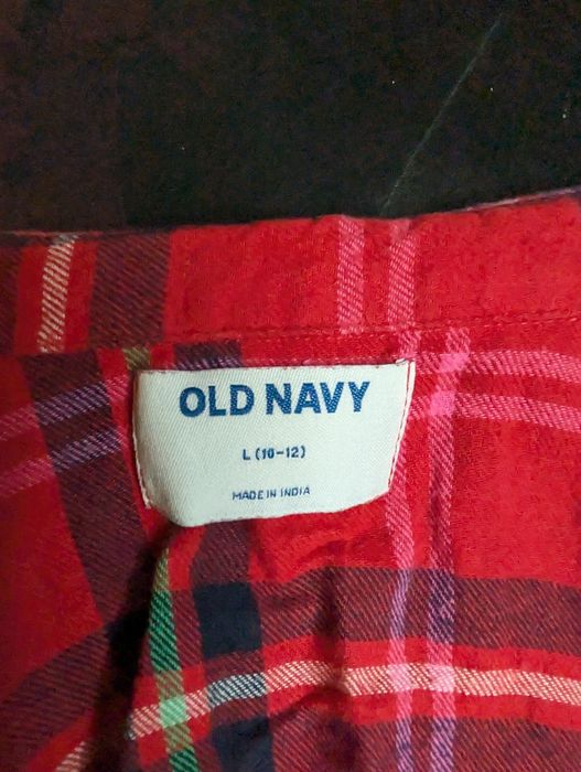 Рубашка тонка червона 11-12 років