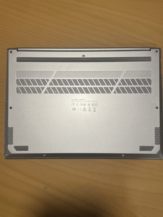 ASUS Vivobook 14 Pro OLED K3400P / i7 / 16 GB RAM / 1 TB SSD / GTX 1650