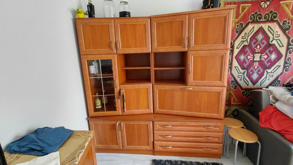 Oddam regał i szafe w dobrym stanie