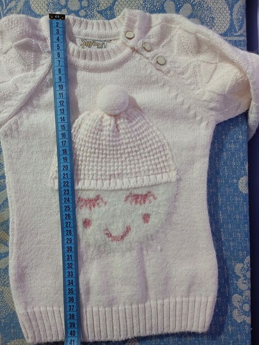 Дитячий светрик на дівчинку