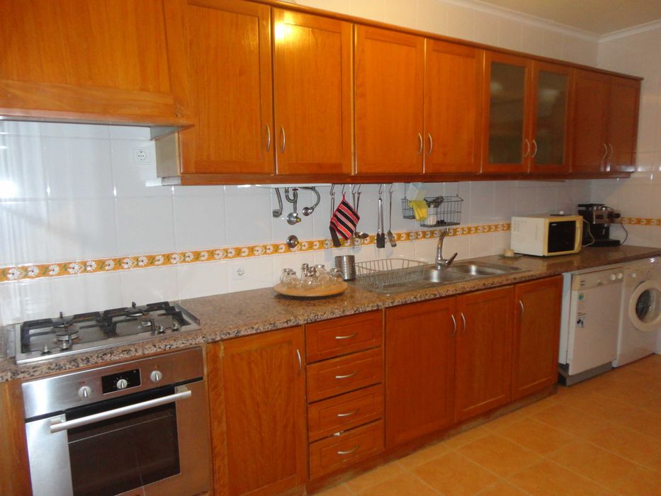 VENDE-SE Apartamento T2 Bemposta (Alcobaça)