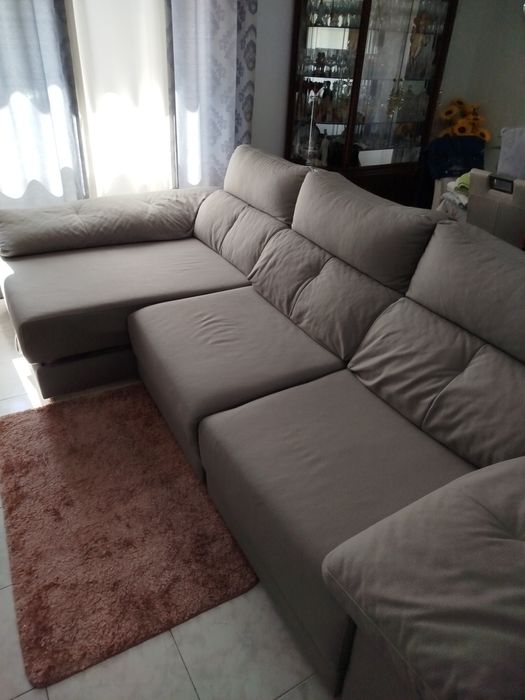 Sofá chaise longue com cama