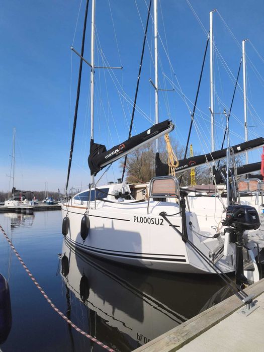Czarter jachtu żaglowego Maxus 24 EVO