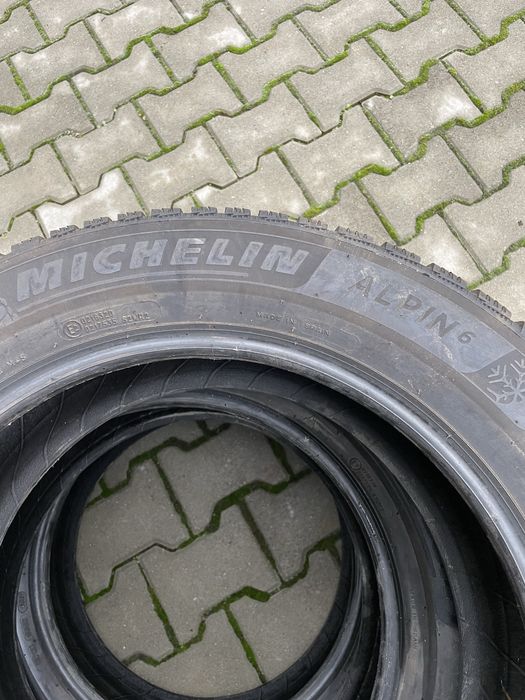 Opony Michelin  215/60-17