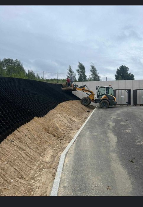 Prace ziemne, usługi minikoparką, ładowarką. Transport kruszyw