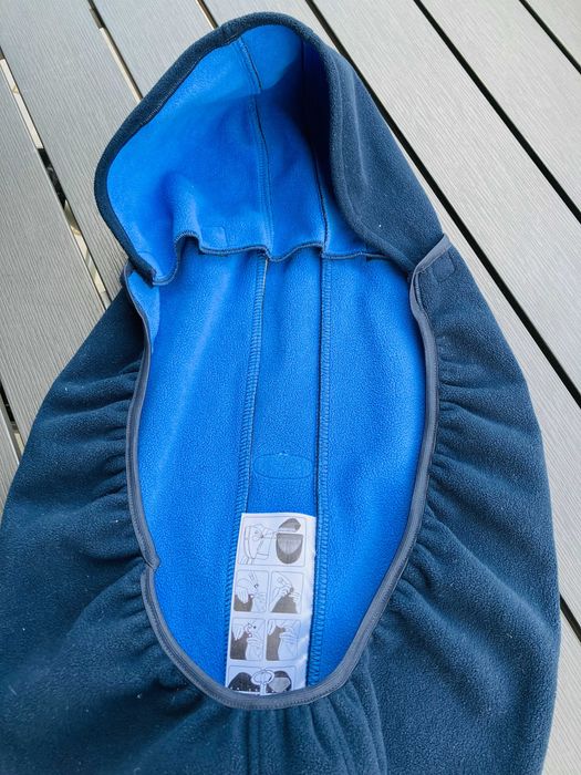 BABYBJORN - przykrycie, pokrowiec do nosidełka, kolor granatowy