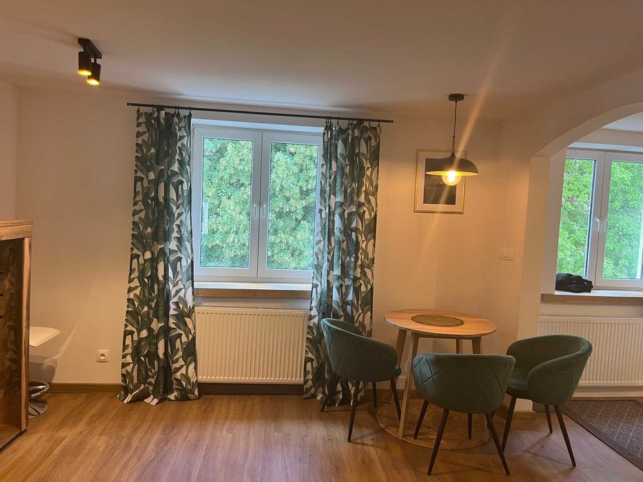 Saska Kępa, apartament studio 36m2 ul. Francuska na doby - doba 250 zł