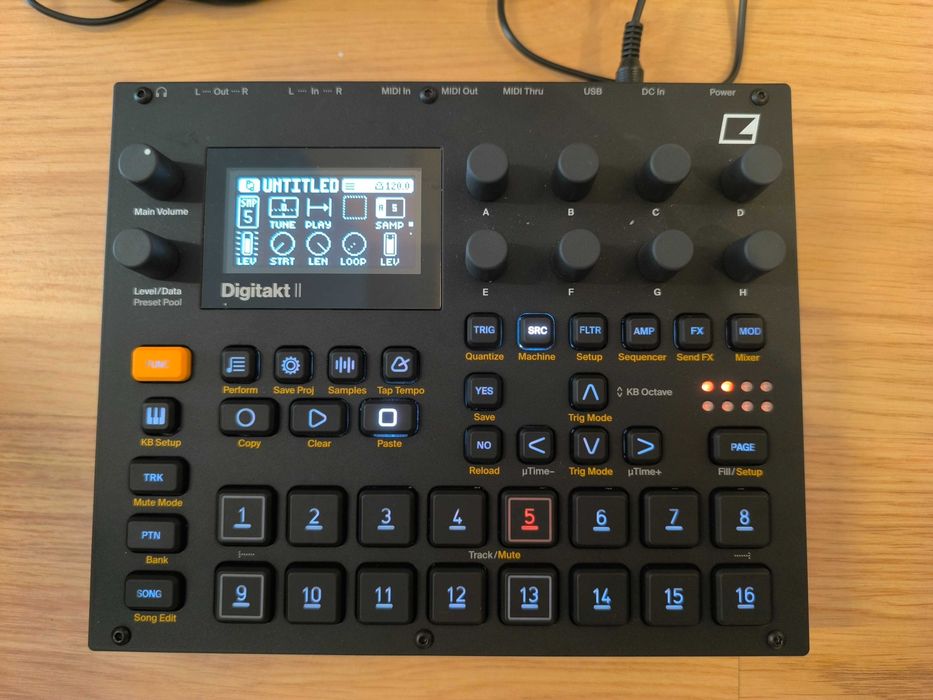 Elektron Digitakt II - Drum Machine / Sequenciador