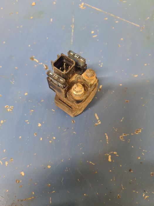 Stycznik solenoid rozrusznika grizzly 700 550