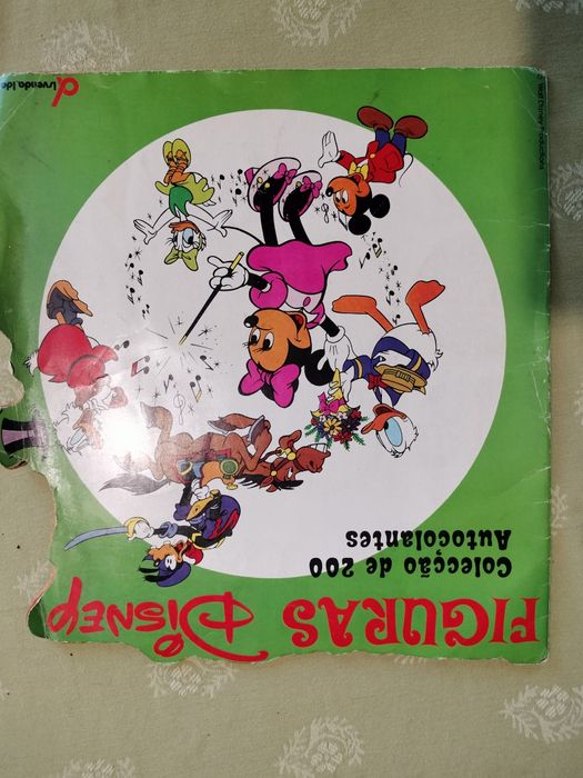 Vendo cadernetas Anos 80