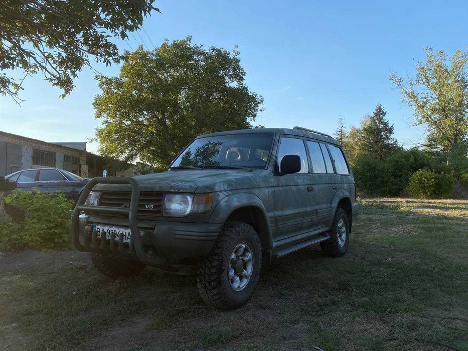 Pajero Wagon 2, 1996 г 3.5 бензин V6, автомат, 4WD