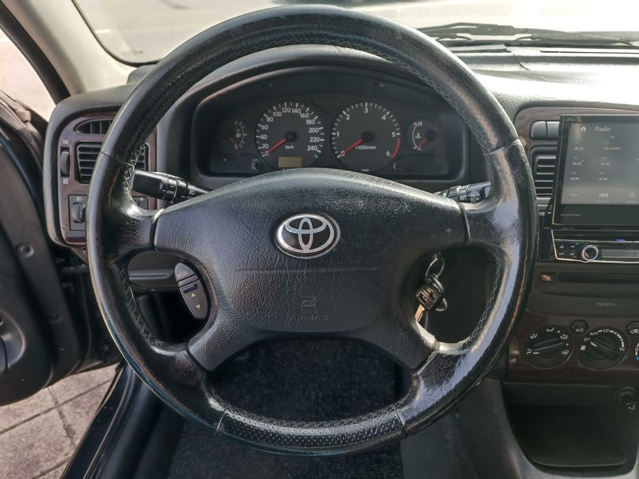 Toyota avensis SW 2.0 d4-d 110cv de 2001