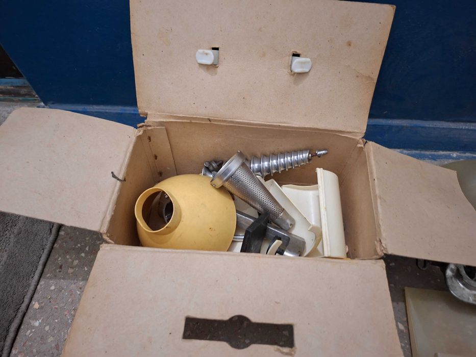 Соковыжималка струмок .