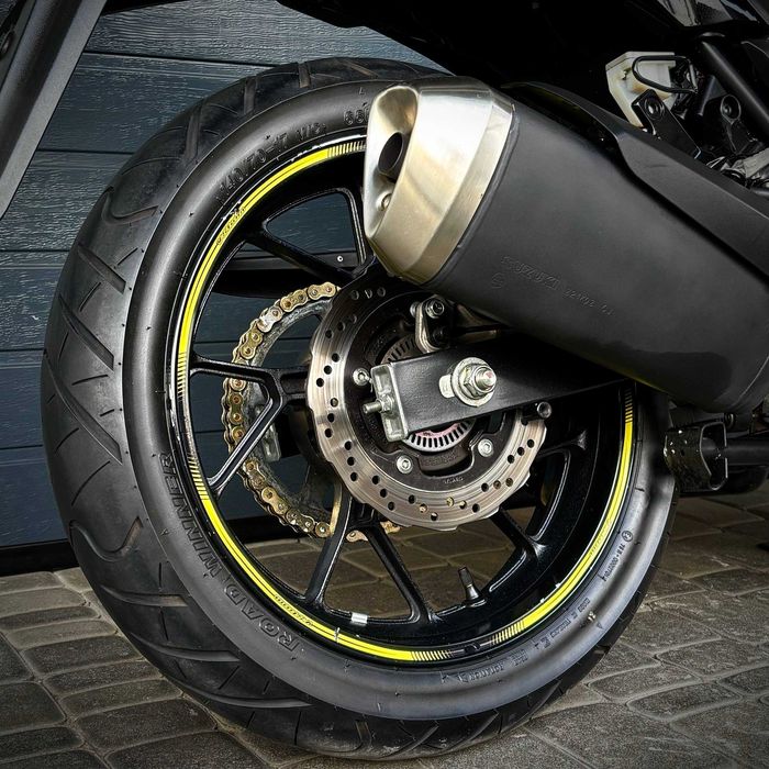 Продам мотоцикл Suzuki V-Strom 250 (0120)