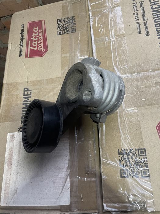 Натяжний ролик ремня N52B25