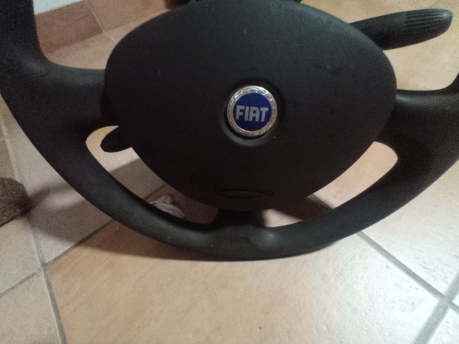 vendo volante e coluna  Fiat palio