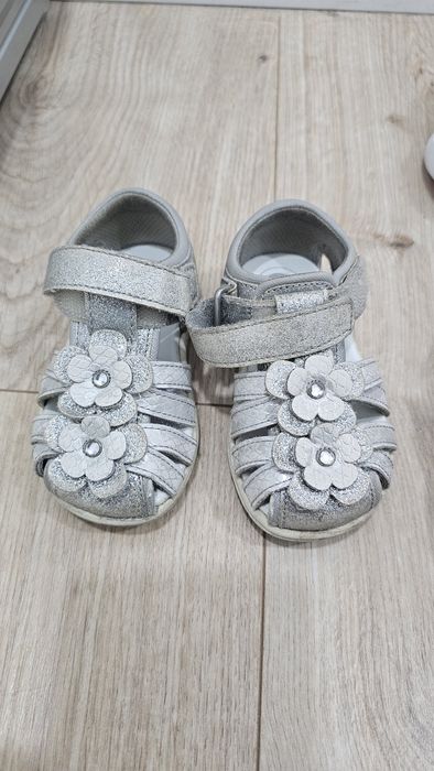 Calcado chicco tamanho 21