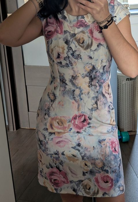 Sukienka letnia kwiaty 38