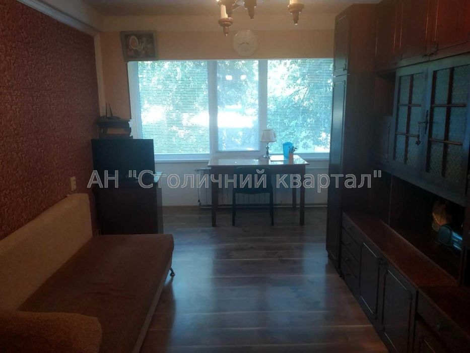 метро Виставковий центр Васильківська Голосіївський 116а