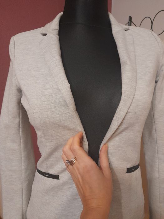 Marynarka sportowo elegancka