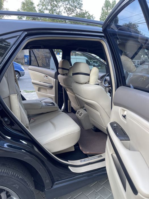 Срочно Продам Lexus rx330