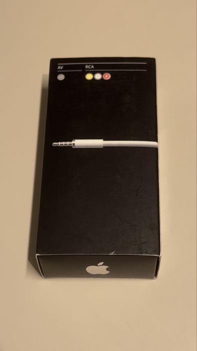 iPod AV Cable - Color display