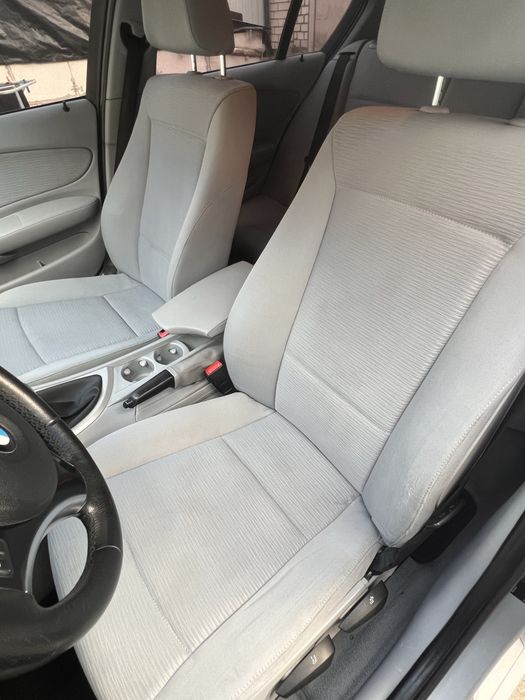 BMW 1 E87 2.0 бензин механіка 2009р