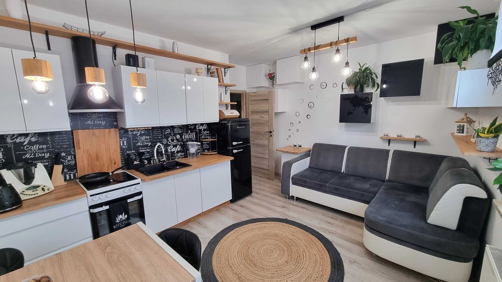 2-pokojowe mieszkanie na wynajem na doby – wygoda i lokalizacja!