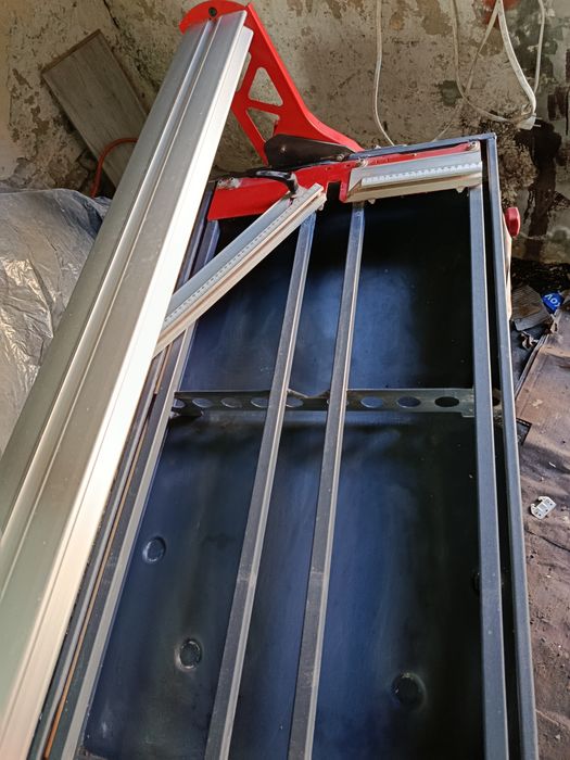Przecinarka do glazury RUBI DC-250/1200