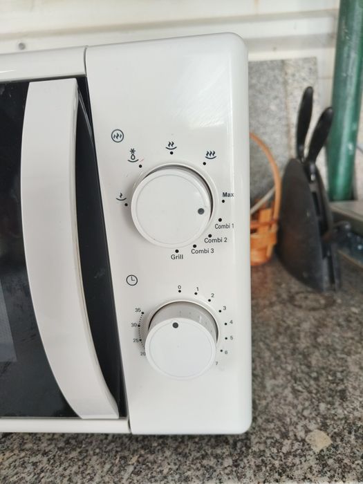Microondas com grill