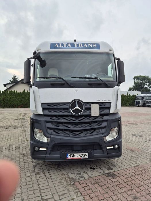 Mercedes-Benz Actros 1845  Sprzedam Mercedes - Actros 450 - bez retardera rok 2015