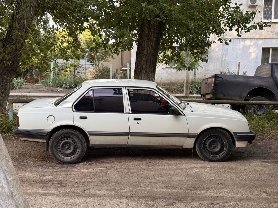 Продам Opel Ascona 1987