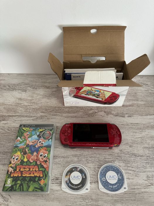 PSP Slim Lite 3004 Red edition