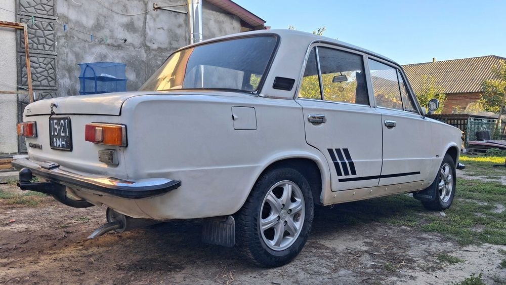 Автомобіль ВАЗ 2101