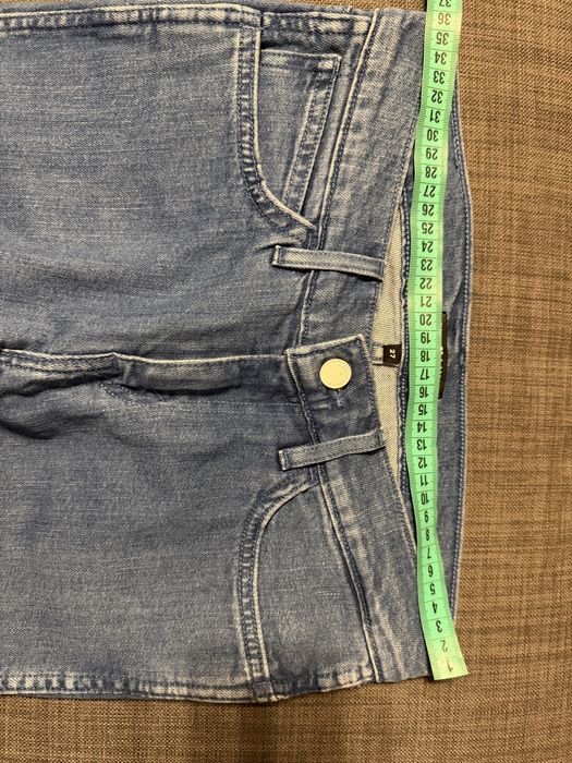 Jeansy Levi’s Line 8