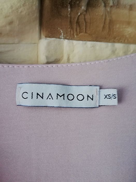 Sukienka cinamoon w kwiaty XS/S