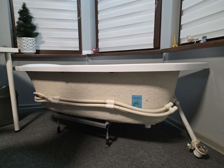 Wanna z hydromasażem