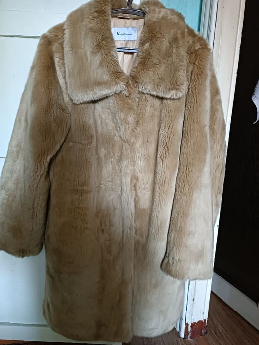 Шубка з ЭКО хутра