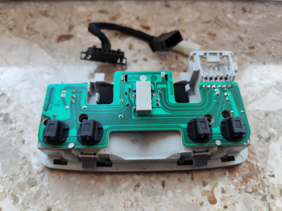 Lampka ambiente Passat W8 (R32, GTI, VR6)